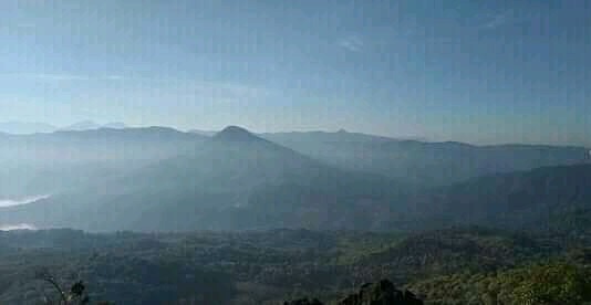 Puncak Empo Sanga, Desa Wontong